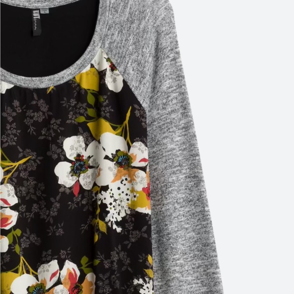 Kut from the Kloth mixed material shirt size XL - Picture 2 of 4